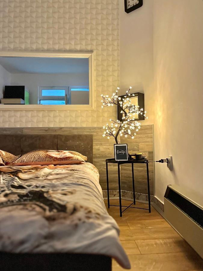 Nilton Apartmans Ni Exteriör bild