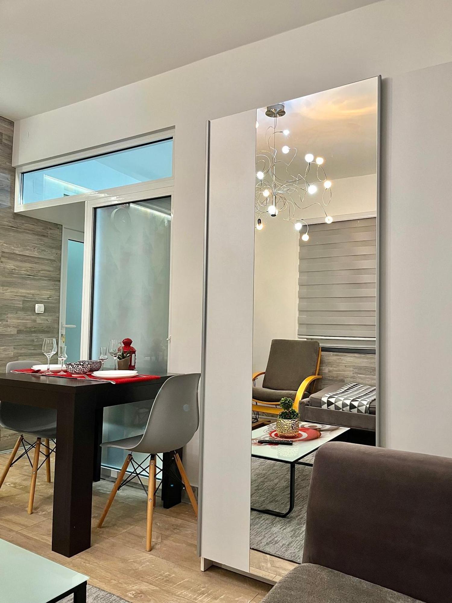 Nilton Apartmans Ni Exteriör bild